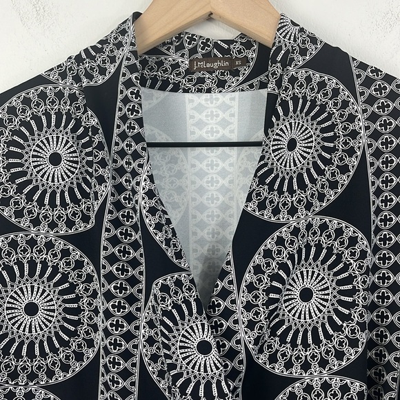 J. McLaughlin Black White Geo Print Faux Wrap Catalina Cloth Dress XS Career - Picture 5 of 11